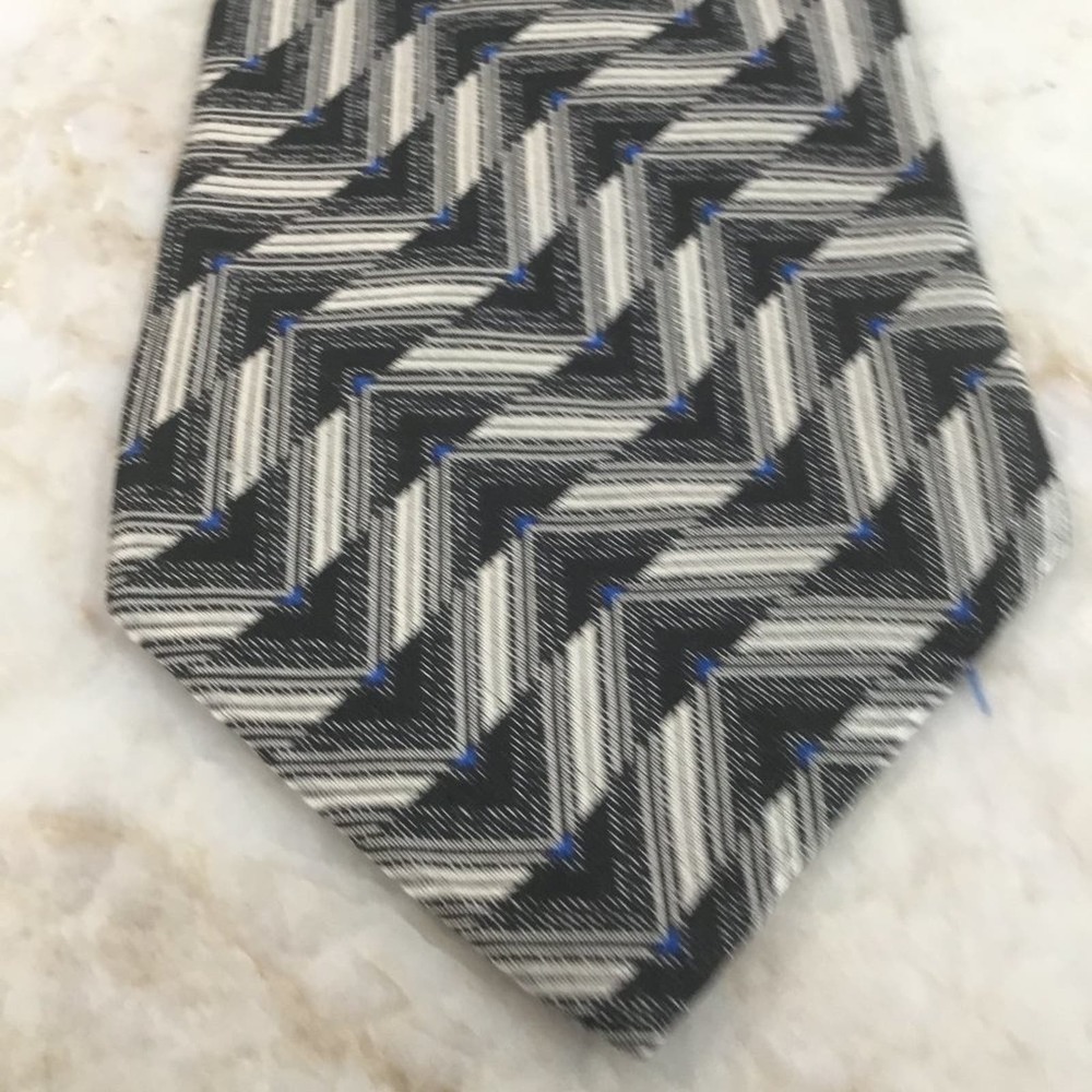 Robert Talbott Men's Necktie, Imported Silk, Hand Sewn
